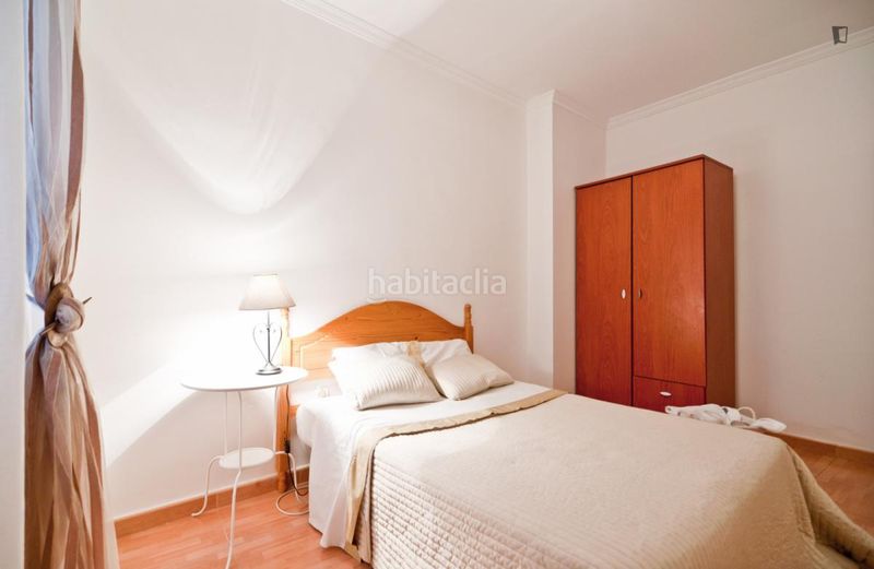 Foto db7bfba0-9eb5-498d-9af4-dd9809d41673. Lloguer apartament a Sol Madrid