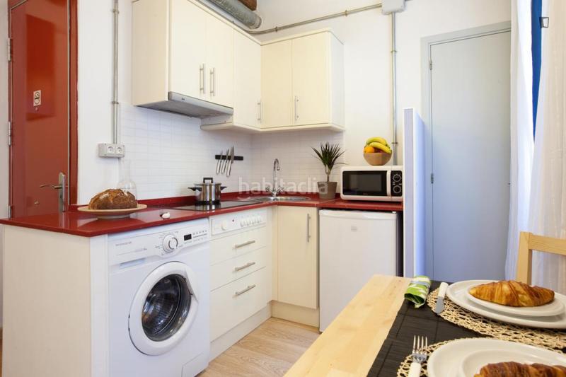 Foto 18c33516-48a1-40b6-9ecd-b7727a43ce4d. Alquiler apartamento en Barceloneta Barcelona