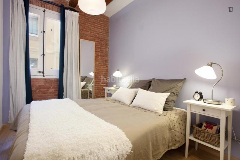 Foto bdd867ed-5165-436f-ad2e-e449e23c38f2. Alquiler apartamento en Barceloneta Barcelona