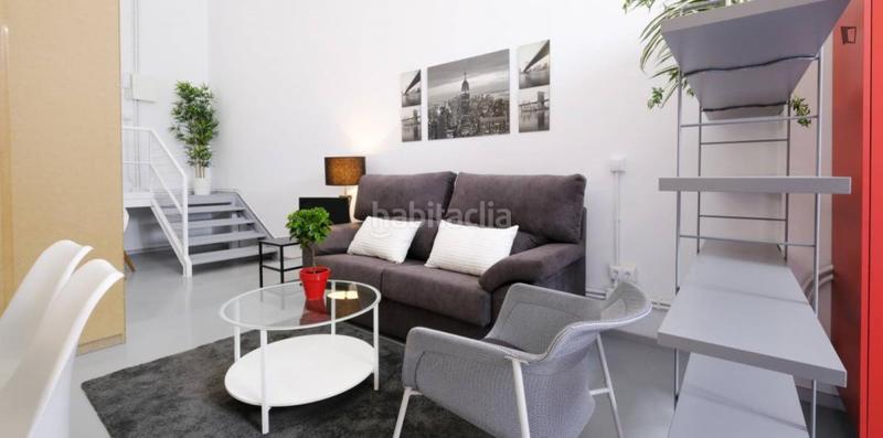 Foto 837266b2-07e9-4599-b5b2-28c44038df9c. Alquiler estudio en Pueblo Nuevo Madrid