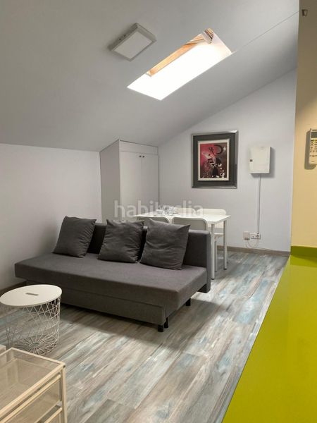 Foto 53862f2c-bb9b-401d-b6a5-0a90986c1ba3. Lloguer apartament a Embajadores-Lavapiés Madrid