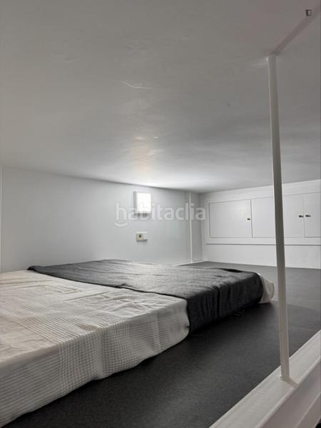 Foto 5500da74-9a3c-4ea2-b586-c630717d2463. Rent studio in Embajadores-Lavapiés Madrid