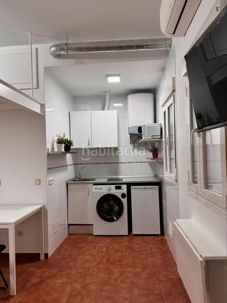 Foto fa611f25-17e8-4f45-be09-965d1ae24f8e. Rent studio in Embajadores-Lavapiés Madrid