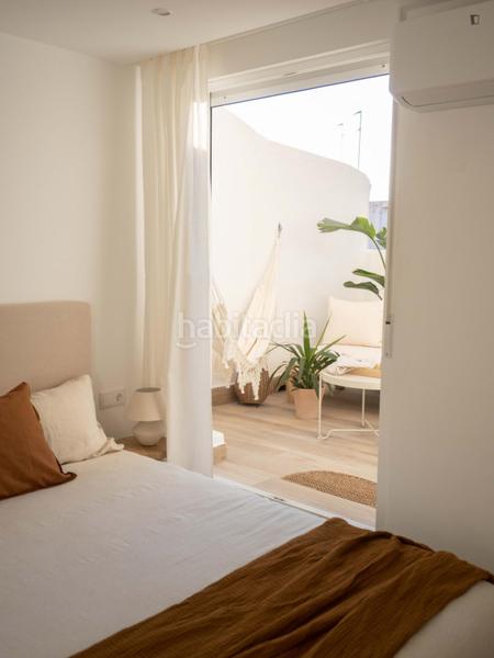 Foto 1545f825-bd30-4208-8e38-cd40a39fd56e. Rent apartment in Tres Forques Valencia