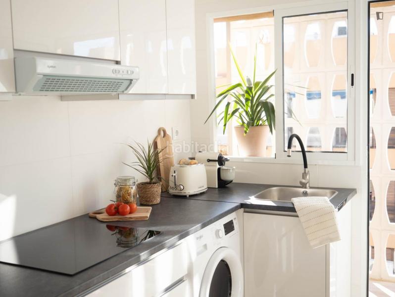 Foto 1b3b1da4-c5b4-4249-b9e9-50097c0df9fe. Rent apartment in Tres Forques Valencia