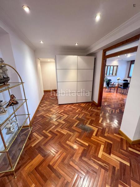 Foto ca4578c5-ecac-4f4d-ab6d-9ebe84f087b2. Location appartement avec chauffage dans Segundo Ensanche Pamplona / Iruña