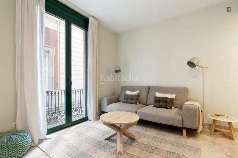 Foto bd06a755-7c24-4bb7-b1df-e233da7909b9. Location appartement avec chauffage dans Gòtic Barcelona