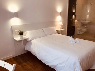 Rent Studio in Teso de la Feria - Arrabal