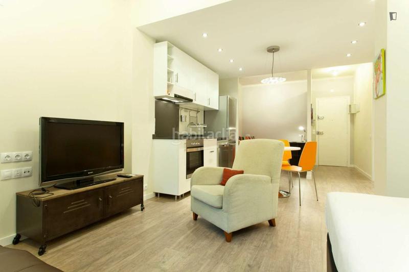 Foto eddbce1b-692a-4321-b47b-f043d40bd923. Miete studiowohnung in Sant Gervasi - Galvany Barcelona