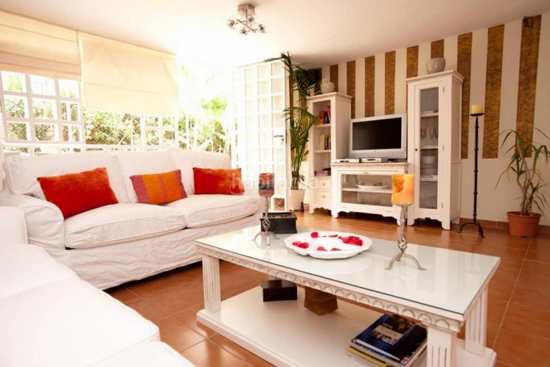 Foto f79a7e03-4ec1-4140-a7e8-f8bb2aa76496. Rent studio in La Motilla - Fuente del Rey Dos Hermanas