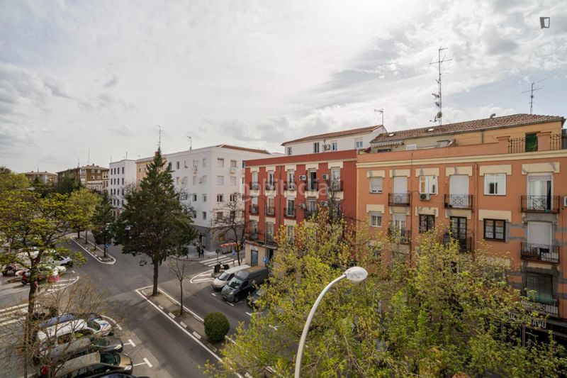 Foto f19cd98e-61fb-4dc8-943c-cfacd26bd6a7. Lloguer apartament a Puerta del Ángel Madrid