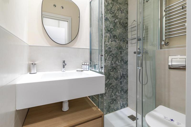 Foto 476aa8f8-98cd-4a7c-9872-dd4373fe2a80. Lloguer estudi amb calefacció a Hispanoamérica-Bernabéu Madrid