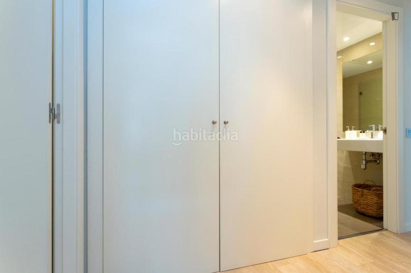 Foto f2e8a63c-9a67-4d1d-9df6-e027f5c9d3b2. Lloguer apartament a Diagonal Mar i el Front Marítim del Poblenou Barcelona