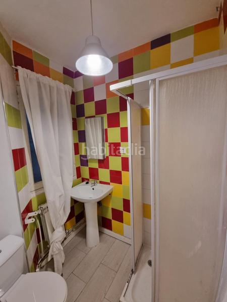 Foto add899f1-d553-461a-aaa1-155b0b22ef6b. Lloguer estudi a Lucero Madrid