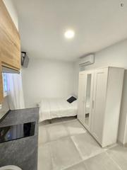 Alquiler Estudio en Lucero