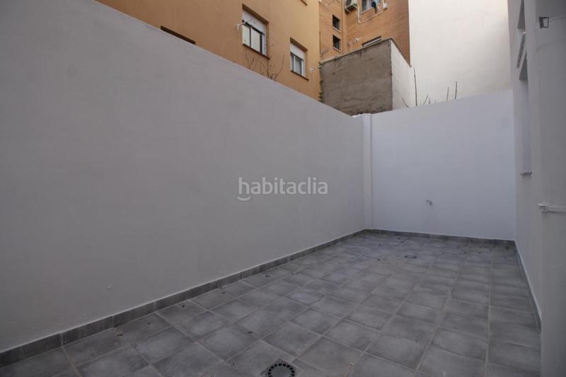 Foto 27b23136-0974-4c54-a470-9b42c96ee314. Rent studio in Berruguete Madrid