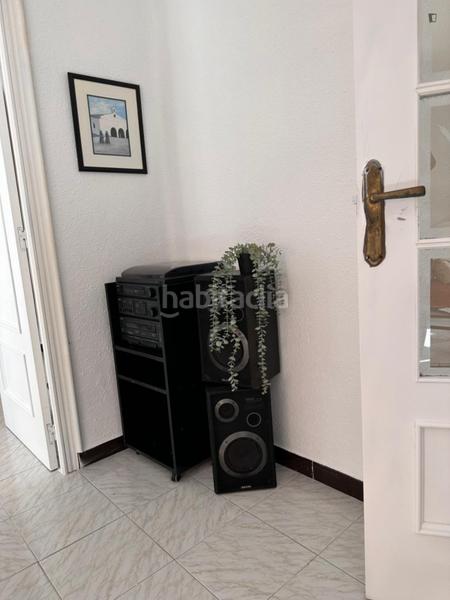 Foto f99bc66c-ea22-451e-b2a4-b7f6a1a2648c. Lloguer apartament a Malva Rosa Valencia