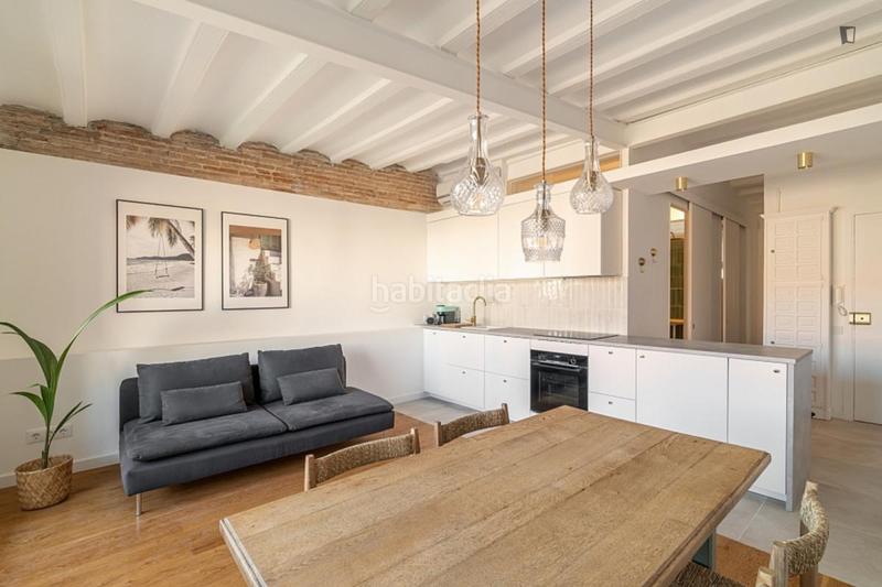 Foto f43c21c8-dd43-4b4f-b998-08b8b3a62cef. Rent apartment with heating in Poblenou Barcelona