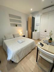 Rent Studio in Gaztambide