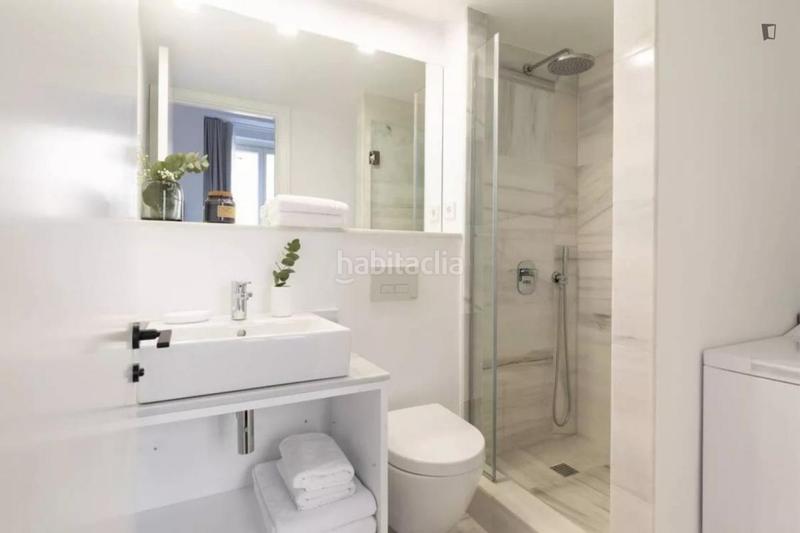 Foto 6671759c-e580-4673-bc4d-a32807dbc59f. Rent studio with heating in Cortes-Huertas Madrid