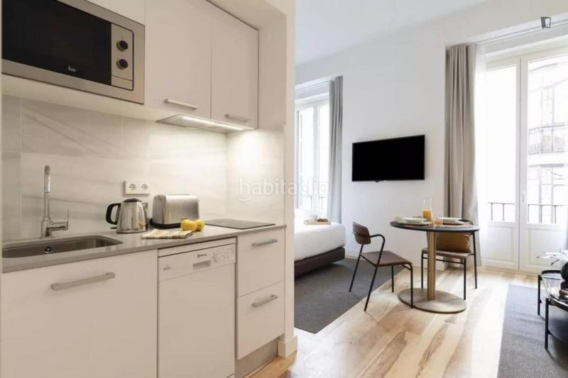 Foto 21bc0d3b-320f-4727-b563-1bd582eb6db8. Miete studiowohnung mit heizung in Cortes-Huertas Madrid