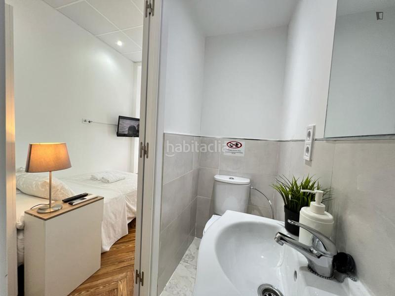 Foto f6e03204-de23-40cf-a682-96ce02f5faa9. Alquiler estudio en Gaztambide Madrid