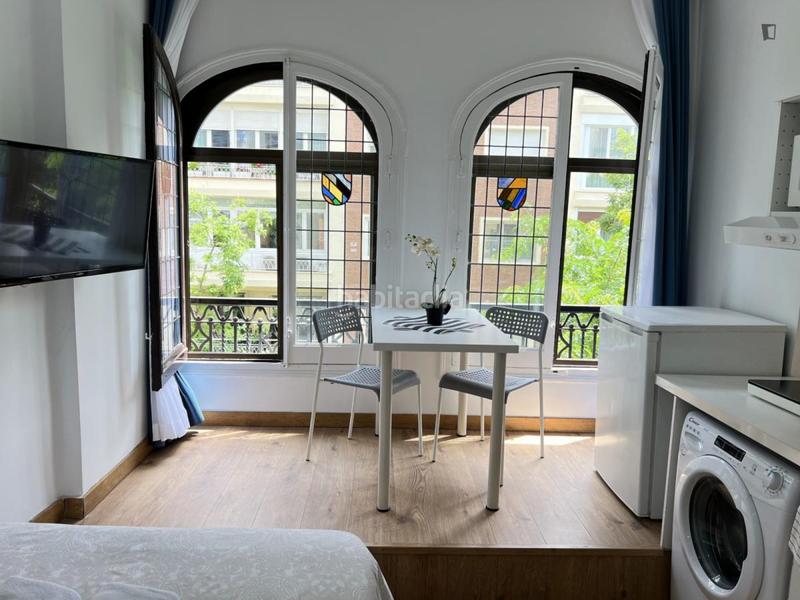 Foto eb6d1ef6-6a52-440d-8035-fff3ea5dd7f2. Affitto monolocale con riscaldamento in Gaztambide Madrid