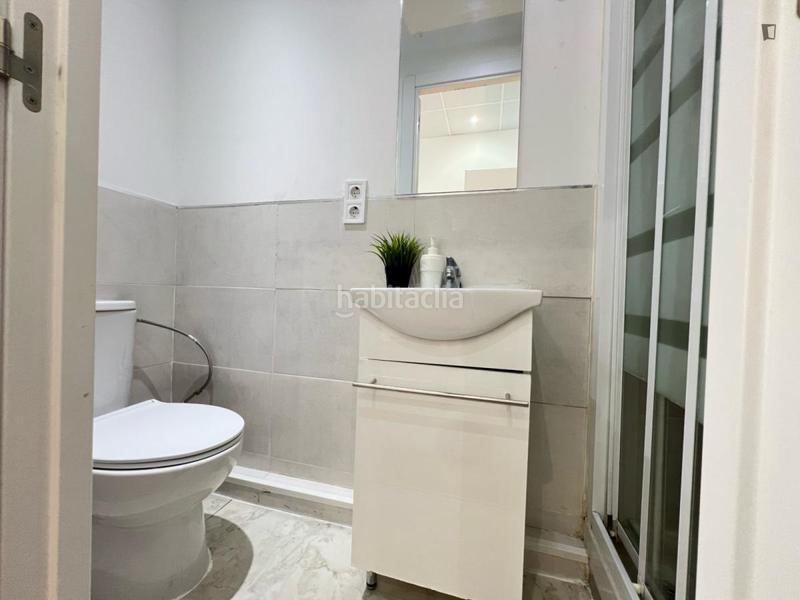 Foto 62cc4b47-48fa-48f3-9027-d575fe4f08e3. Rent studio with heating in Gaztambide Madrid