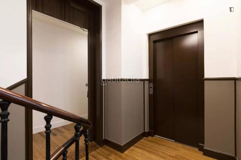 Foto 4cc04bc0-f8d1-42c3-a56d-5a02d41202eb. Alquiler apartamento en Sol Madrid