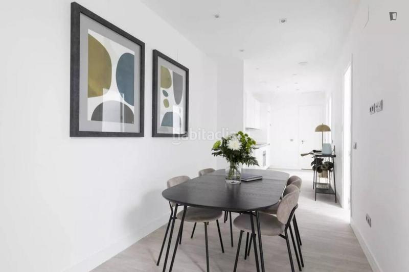 Foto e0ec9ba4-a4a7-4b14-8570-39b7221a7100. Rent apartment with heating in Sol Madrid