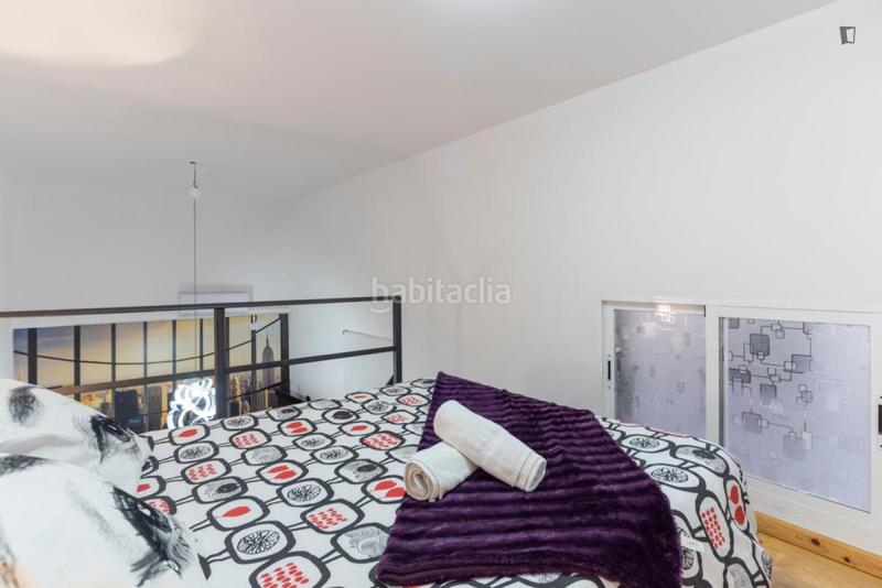 Foto a4d54a20-c1bc-4eee-bbe6-41a81576baf2. Alquiler estudio en Sol Madrid