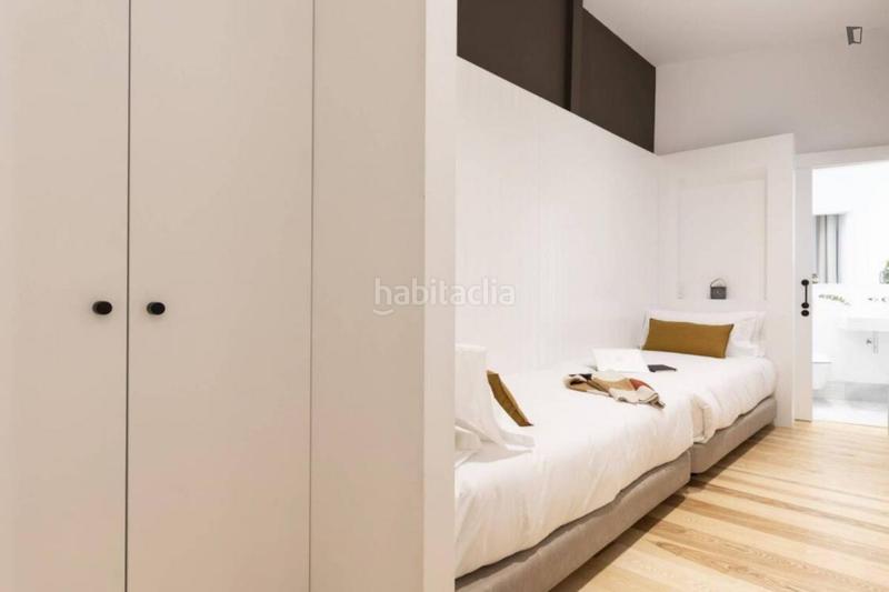 Foto d2a2084d-f919-4e79-ac1c-f11a785cd5f6. Rent apartment with heating in Cortes-Huertas Madrid