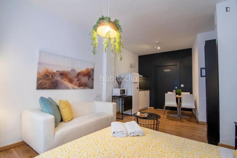 Foto 24f8bae0-9053-4bf5-9d41-48e5e7d48b49. Rent studio with heating in Fígares Granada
