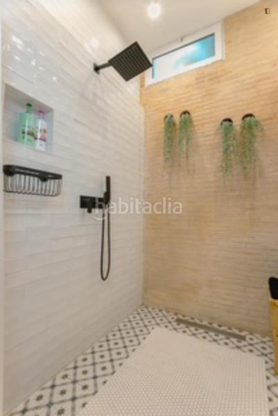 Foto 6aaa902b-fe13-49f0-9f76-f8f5f4f01f4a. Lloguer apartament a El Cabanyal-El Canyamelar Valencia