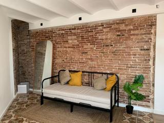 Rent Studio in Sants