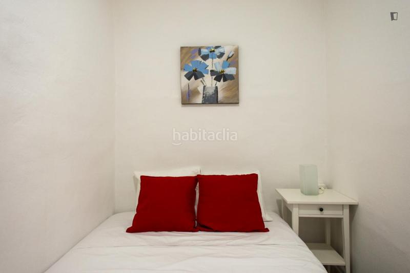 Foto 3d827590-fc31-4a07-a8d6-6a05a29dee29. Lloguer apartament a Raval Barcelona