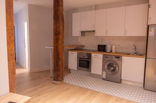Rent Apartment in Embajadores-Lavapiés