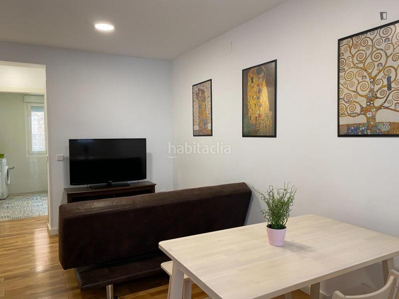 Foto 3c88069c-5f3a-4c09-b176-da72181cd525. Miete appartement in Lista Madrid