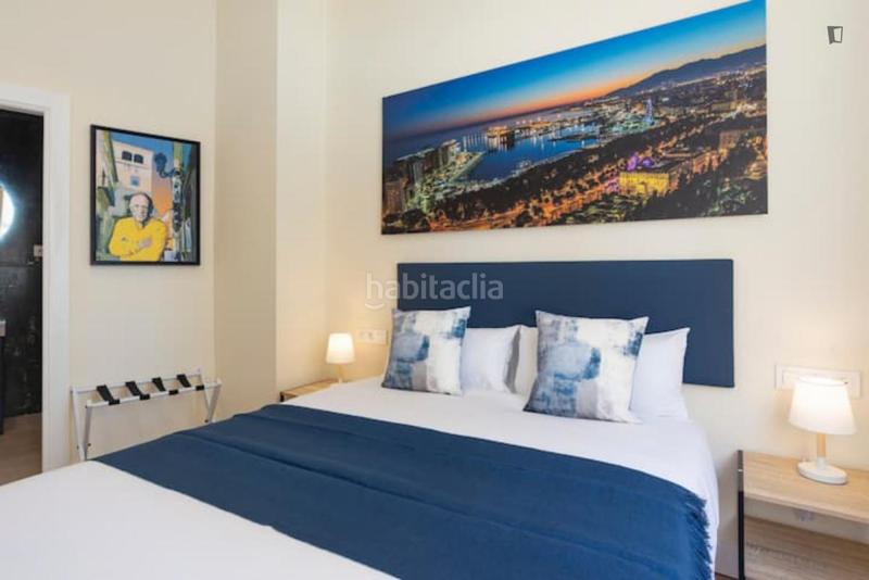 Foto 056f3711-a5db-4185-a175-76569a6b6396. Alquiler estudio en La Malagueta - Monte Sancha Málaga