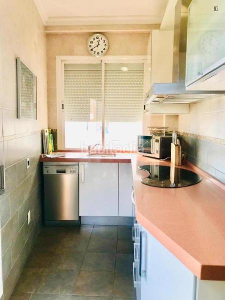 Foto b5a34a2f-0b67-4f66-9545-678aed7ec4f6. Lloguer apartament a El Molinillo - Capuchinos Málaga