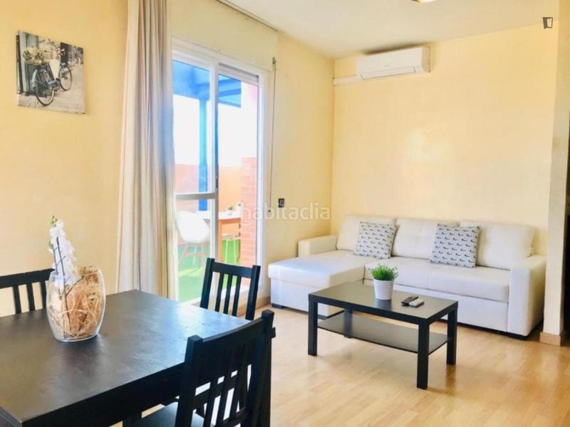 Foto 5321a546-ad48-46e4-b4a2-3eef0fc0fe47. Location appartement dans El Molinillo - Capuchinos Málaga
