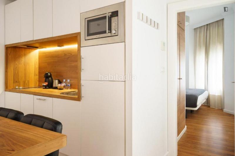 Foto d30e736f-9116-4c07-b9c5-3a42b45cc9e0. Lloguer apartament amb calefacció a La Victoria Málaga