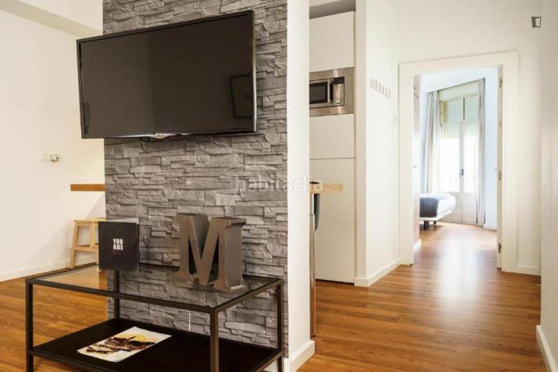 Foto f2e03c66-dab5-4ac5-983f-3ee8d578d9f4. Lloguer apartament amb calefacció a La Victoria Málaga
