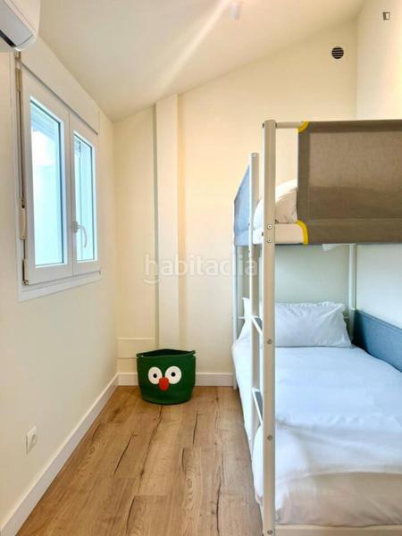 Foto 046db283-7151-4b41-a8e9-33b7a38f4452. Alquiler apartamento en Pedregalejo - Morlaco Málaga