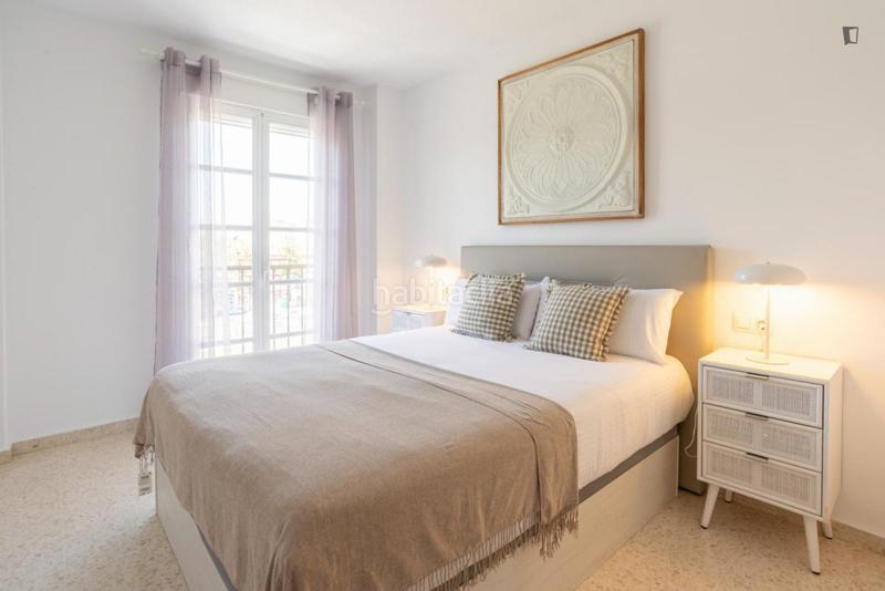 Foto 9b855d99-fd1d-4b34-bcd4-7f497c213029. Miete appartement mit heizung in La Goleta - San Felipe Neri Málaga