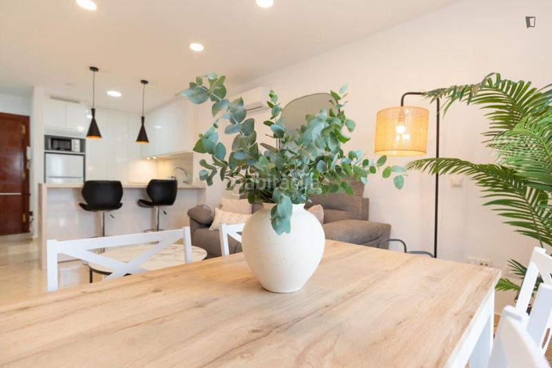 Foto cc025d71-d271-4cb5-ab35-3c42b3a7f02a. Miete appartement mit heizung in La Goleta - San Felipe Neri Málaga