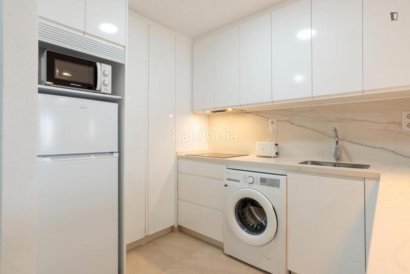 Foto cc87e6f4-7b53-4c18-8091-da936f8ea73f. Miete appartement mit heizung in La Goleta - San Felipe Neri Málaga