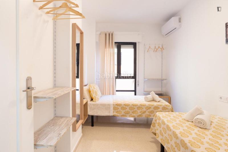 Foto 6f7f2822-787f-46f7-93e5-c72c4bdbf5ee. Miete appartement in La Goleta - San Felipe Neri Málaga