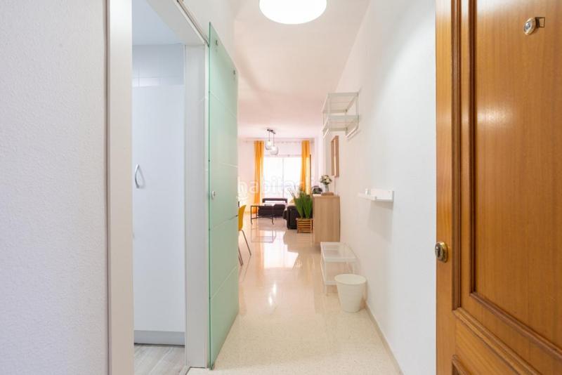 Foto b175cc99-5b47-409b-9ef5-4042a0e3a595. Miete appartement in La Goleta - San Felipe Neri Málaga