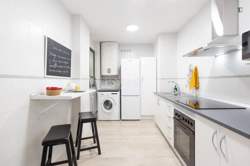 Foto fdd4de1f-2cd1-4e8e-89d4-4967badee530. Miete appartement in La Goleta - San Felipe Neri Málaga